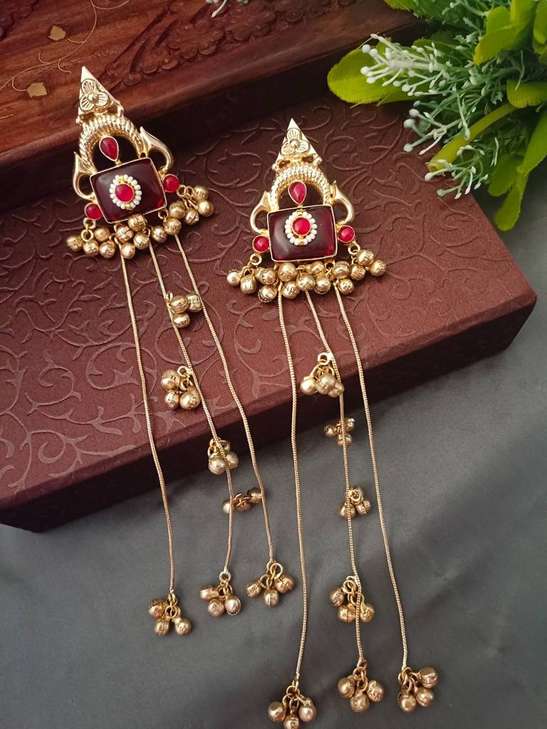 Brass-Plated Pachi Kundan Studded & Beaded Kashmiri Earrings : VS105339