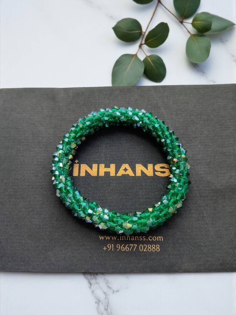 Unisex Crystal Bloom – Adjustable Crystal Bead Bracelets : CRY-SEG-BLT-ONB-113