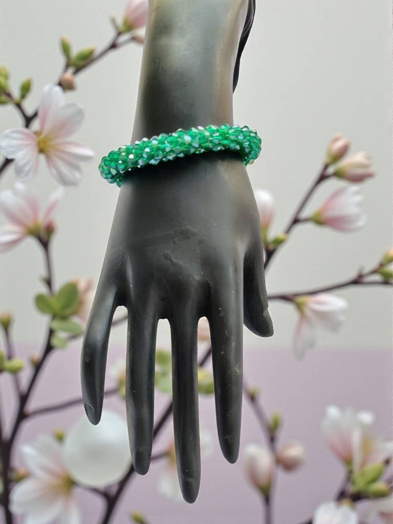 Unisex Crystal Bloom – Adjustable Crystal Bead Bracelets : CRY-SEG-BLT-ONB-113