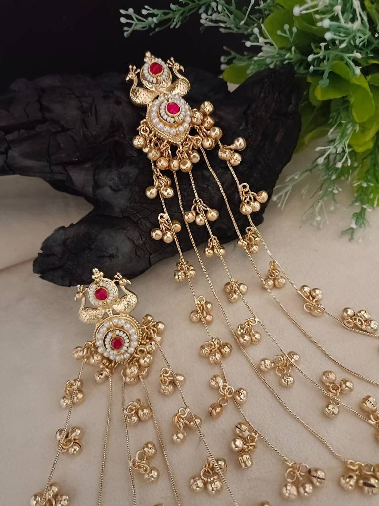 Gold Plated Pachi Kundan & Ghungaroo Studded Peacock Shaped Kashmiri Drop Earrings : VS105325