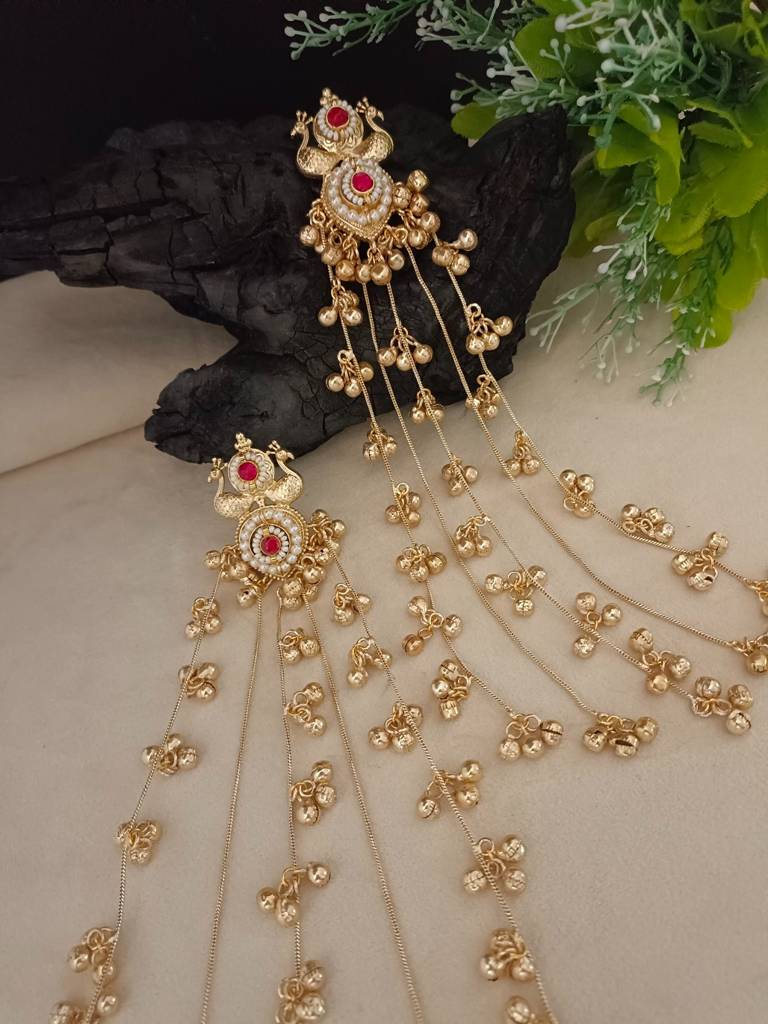 Gold Plated Pachi Kundan & Ghungaroo Studded Peacock Shaped Kashmiri Drop Earrings : VS105325