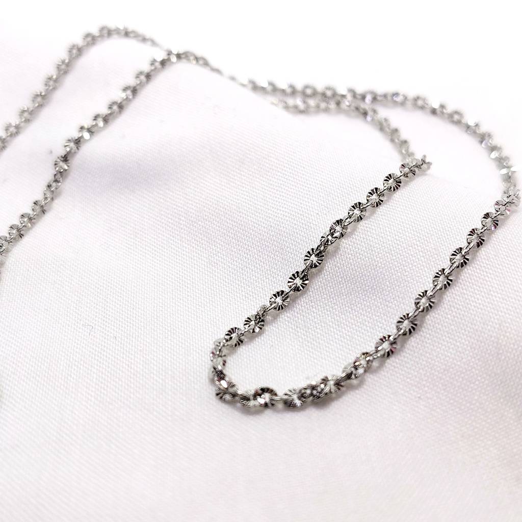 Delicate Shimmer 925 Silver Chain – Modern Minimalist Jewelry : CHN-140018
