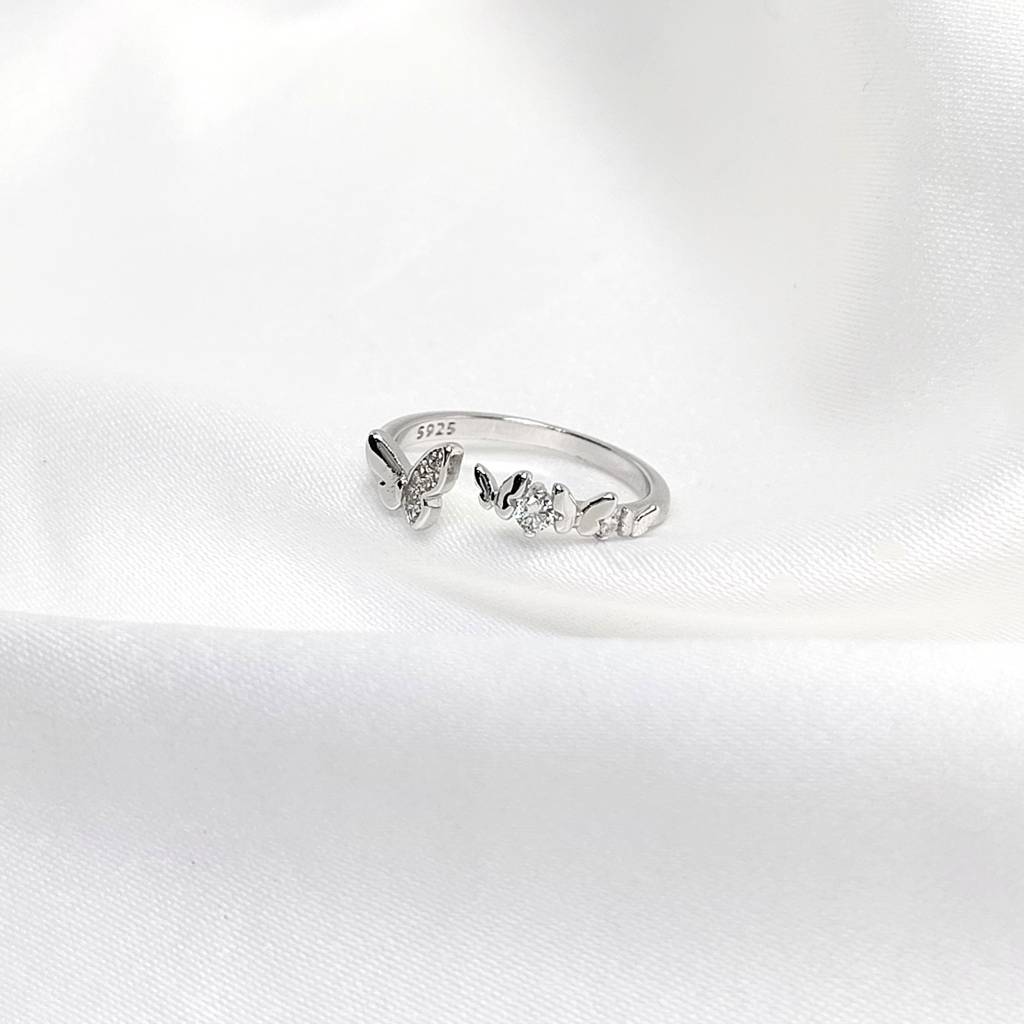 Butterfly Charm Adjustable Ring – Cute Everyday 925 Silver Ring : LRG-110056