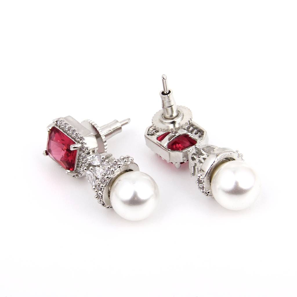 Crystal Halo Pearl Drop Earrings : S24MMER239RED