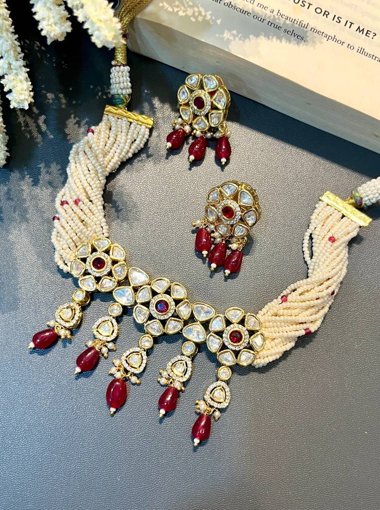 Kundan Pearl Choker Gold Finish : PR-46N