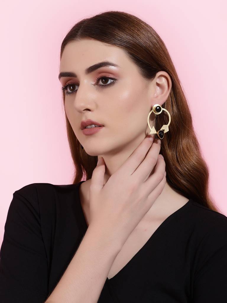 Gold Plated Onyx Earrings : BG146