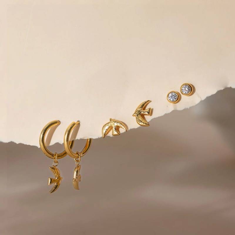 18K Gold Plated Anti-Tarnish Bird Charm Ear Stack Hoop Earrings : EAR-893