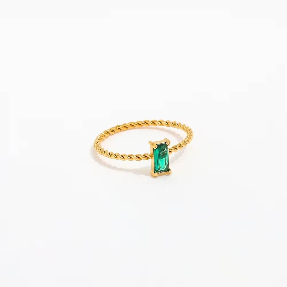 Amber Charm & Twist Ring - Waterproof, Modern Everyday Statement : 1004941
