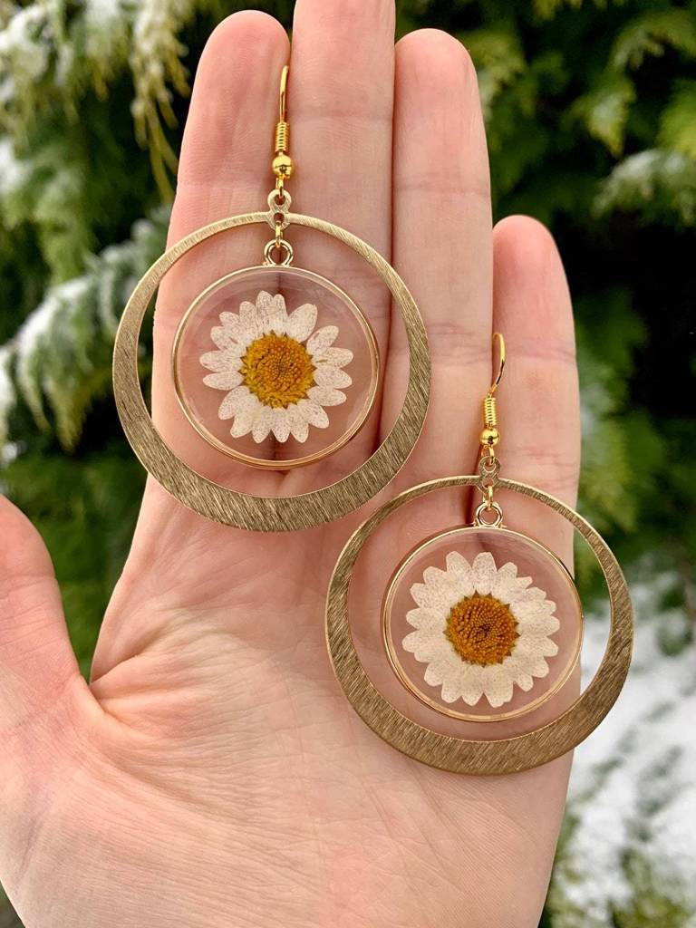 Daisy Resin Earrings : Le208