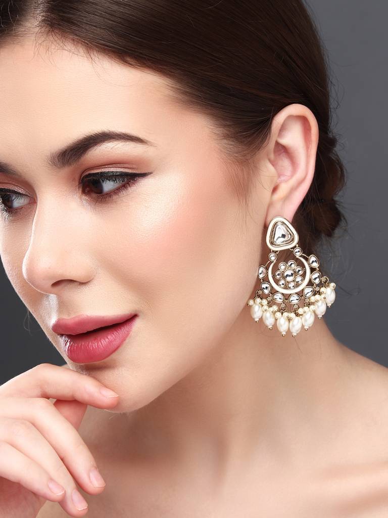 Kundan Hoop Pearl Fringe Earrings : S24FAER238WHT