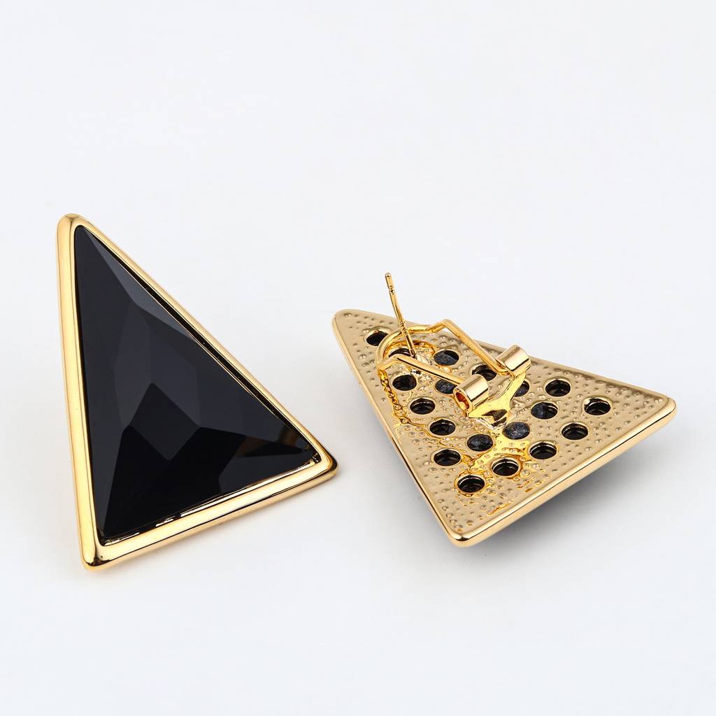 18K Gold Platedmidnight Triangle Stud Earrings : WER239MLBLK