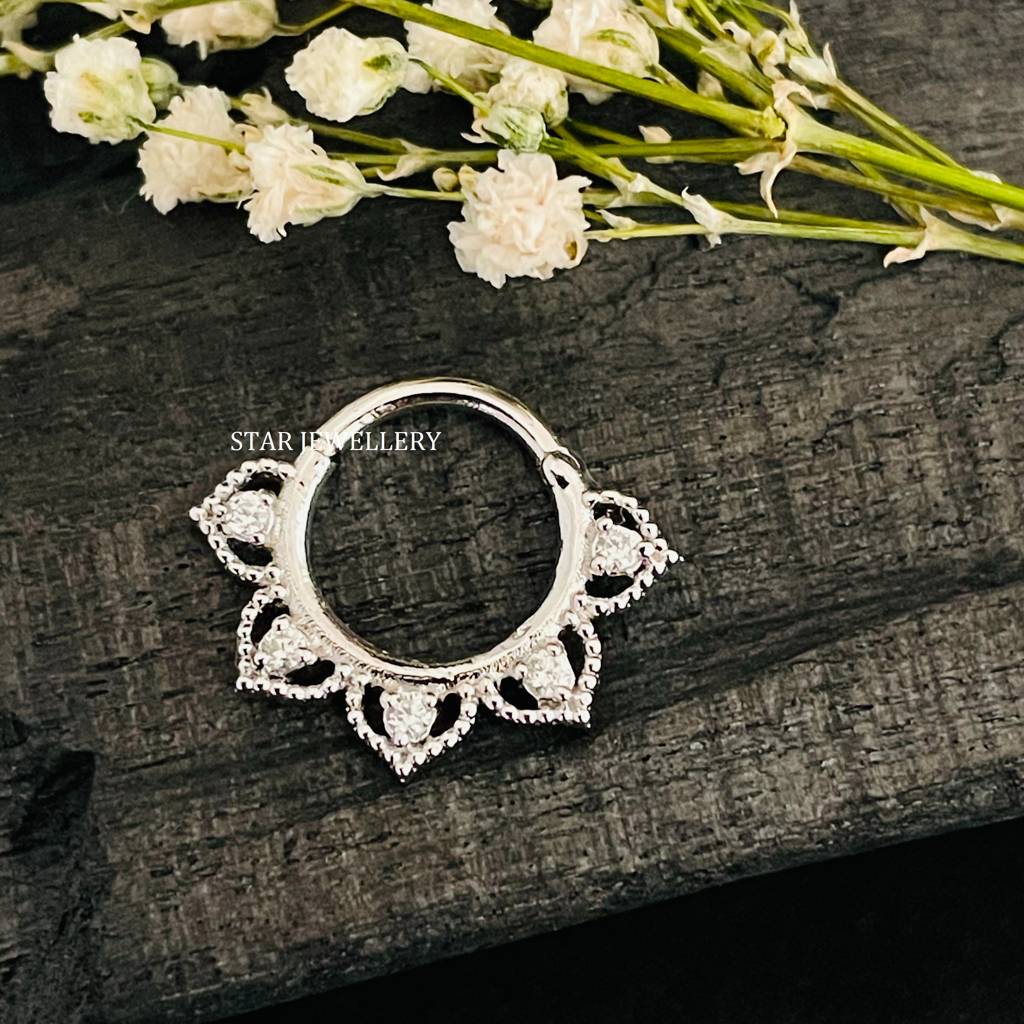 Lotus Bloom 925 Sterling Silver Moissanite Septum Daith Piercing : STE173