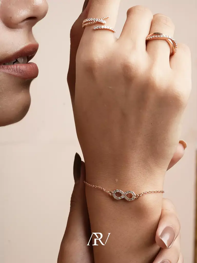 Infinity Bracelet : ARV-BL-003