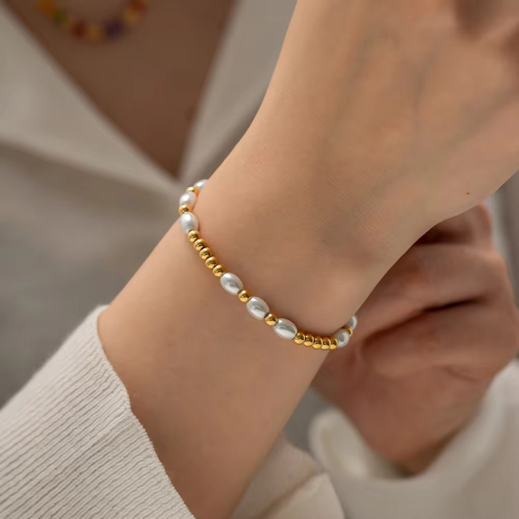 Joy Bracelet, 18Kt Gold Plated Stainless Steel Pearls & Gold Beads Bracelet : INJOY