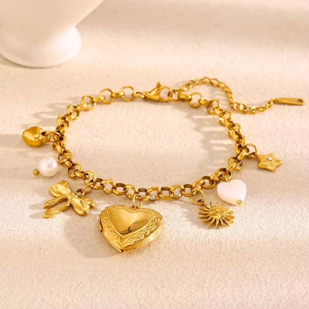 18Kt Gold Plated Chunky Keepsake Photo Locket Charm Bracelet, Maia : INMAIA-DIY