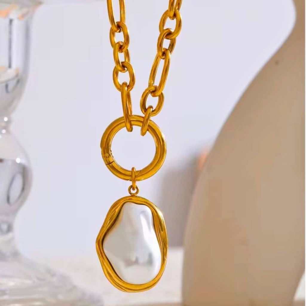 18K Gold Plated Baroque Pearl Necklace, Mist : INMIST