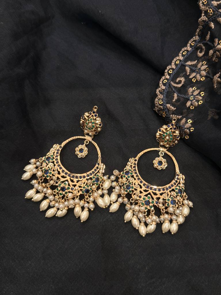 Blue Green Gold Tone Jadau Earrings : J00361789