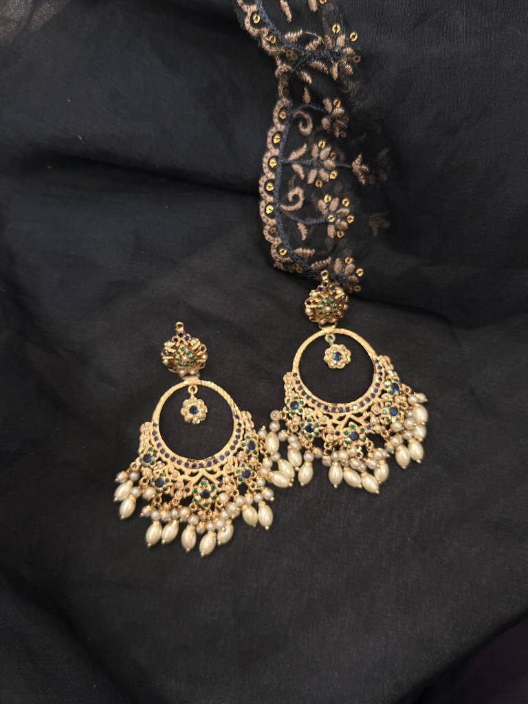 Blue Green Gold Tone Jadau Earrings : J00361789