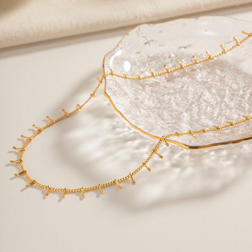 Gold Plated Daily Wear Tassel Spine Necklace : JDNW2303019