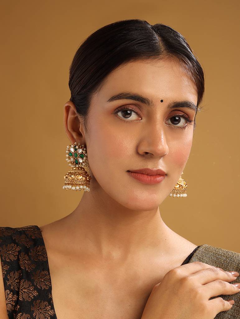 Â Exquisite Kundan Jhumki Earrings For Women With Intricate Detailing : JHM1