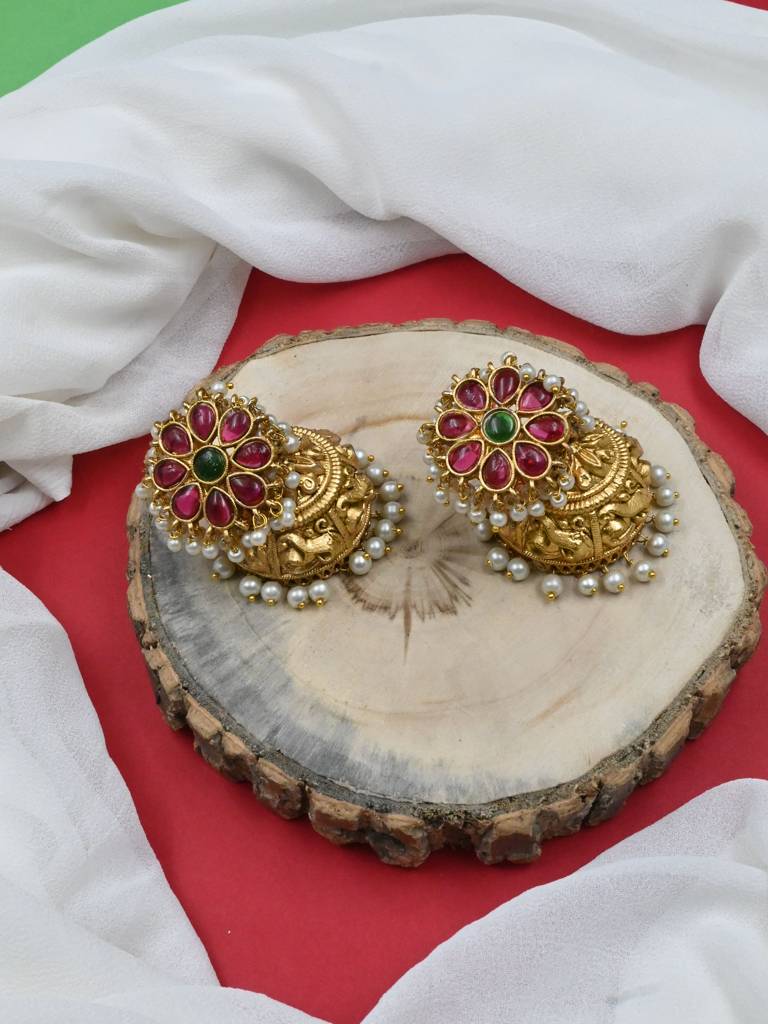 Â Exquisite Kundan Jhumki Earrings For Women With Intricate Detailing : JHM2