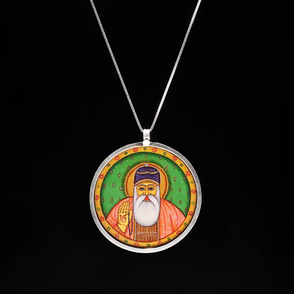 Sterling Silver Pendant Round Shaped Hand-Painted Shri Guru Nanak Dev Ji : JQL76