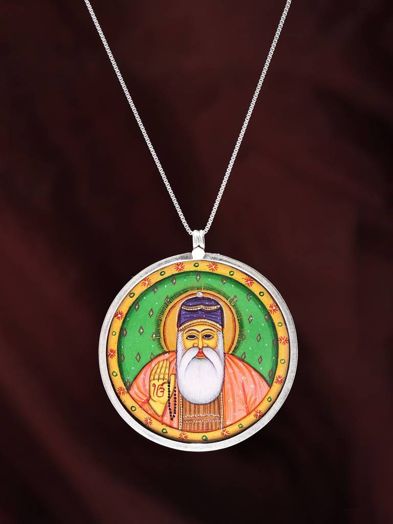 Sterling Silver Pendant Round Shaped Hand-Painted Shri Guru Nanak Dev Ji : JQL76