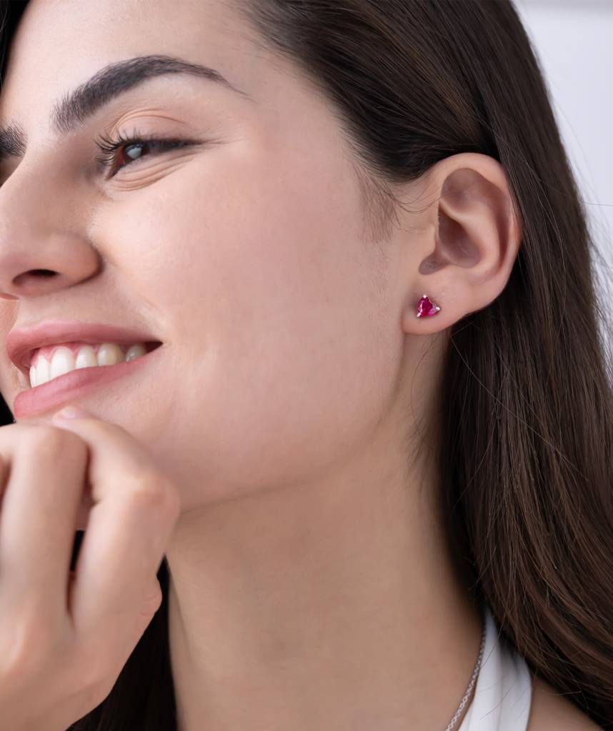 18K Gold Vermeil 18K Gold Vermeil Ruby Heart Studs : KES0034-Gold