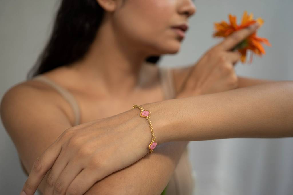 Loveglyph Bracelet : LA-CB-LO