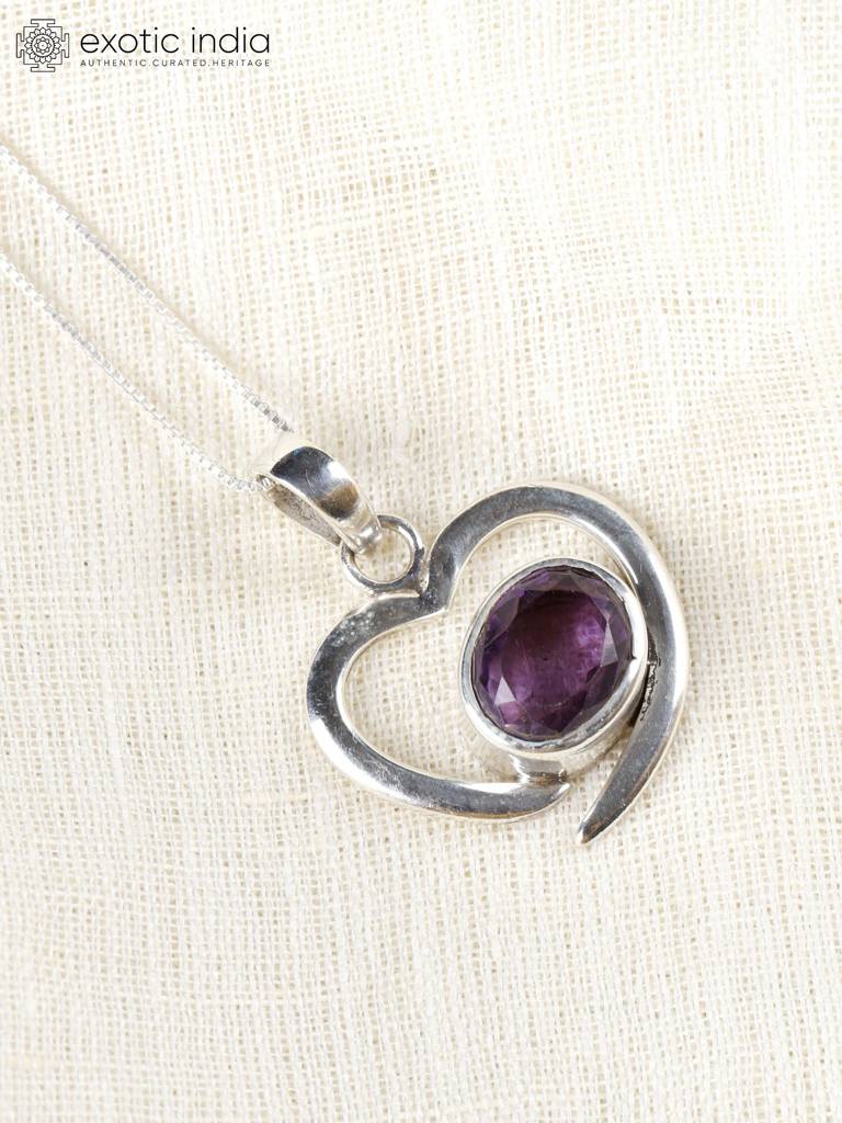 Sterling Silver Pendant With Beautiful Heart Shape And Amethyst Gemstone : LDD247