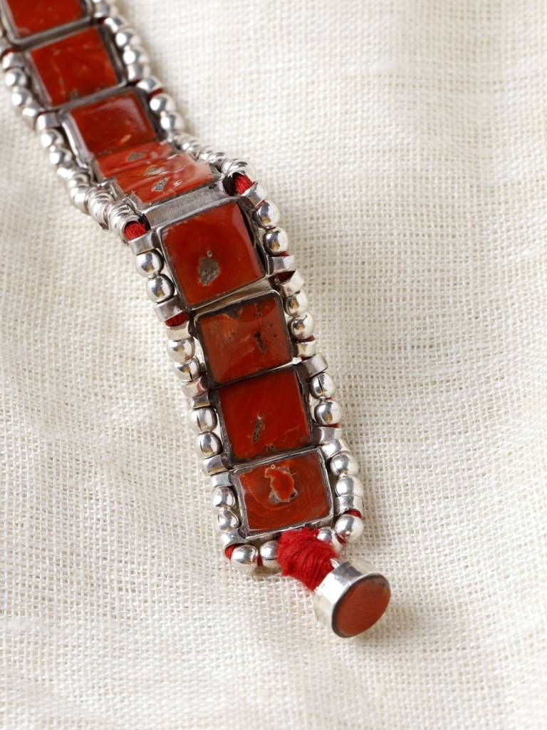 Sterling Silver Bracelet With Square Cut Coral Gemstone : LDD288