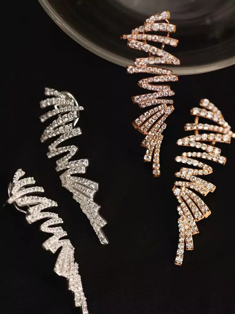 Linked Earrings : ARV-ER-010