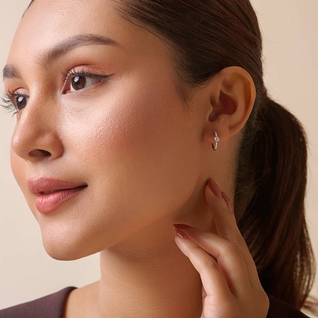 14K Yellow Gold And 0.252 Ct Lab Grown Diamond Earring For Women| Hinged Back Hoop Earrings | Perfect For Annivers : LJ-E00389