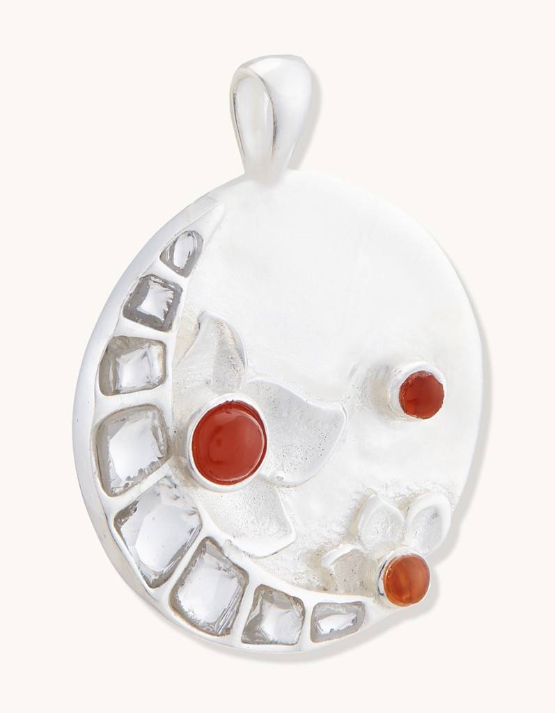 Carnelian & Kundan Full Moon Pendant : LLPE104