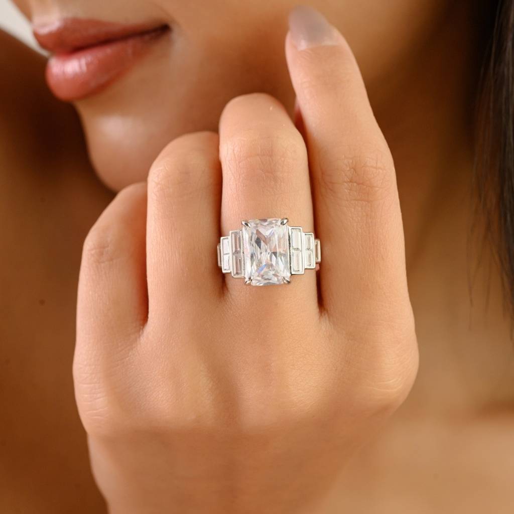 925 Silver Emerald Cut Cocktail Ring With Thrashed Ice Cut White Cz Diamonds : LM160