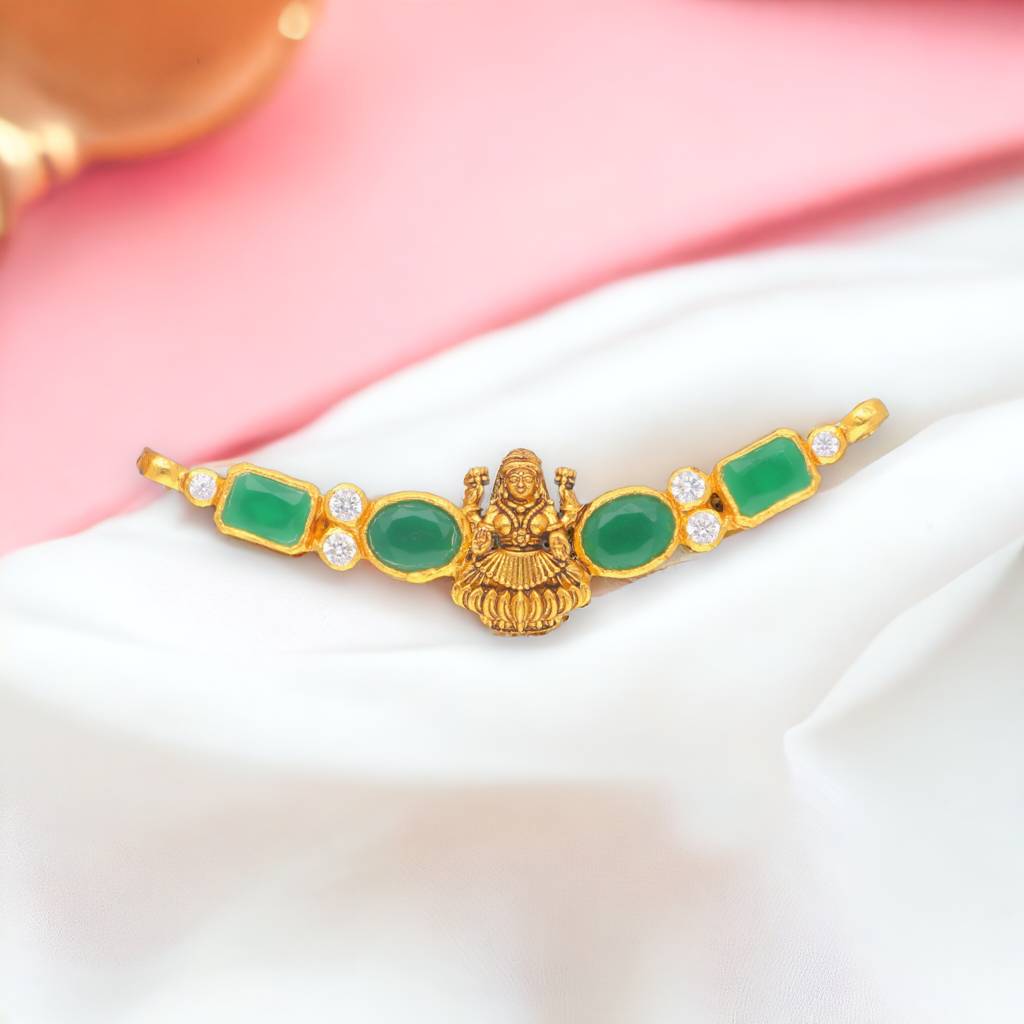 Gold Laxmi Pendant : lvet25