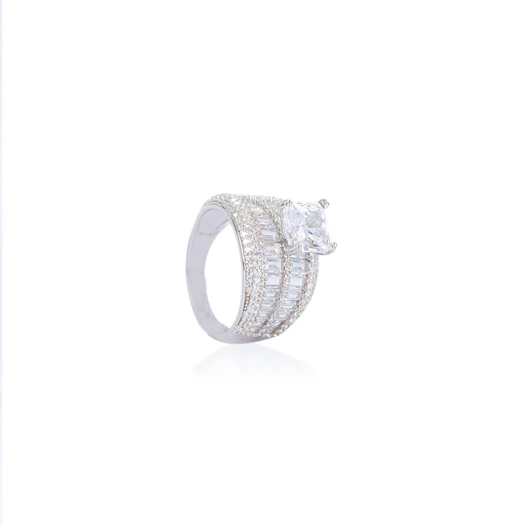 Zen Spark Diamond Silver Ring : R069-WH-D-10
