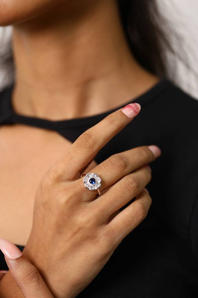 Sapphire Floral Charm Silver Ring : R039-WH-S-12