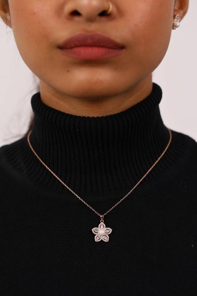Star Pearl And Diamond Rose Gold Silver Pendant Set : PS007