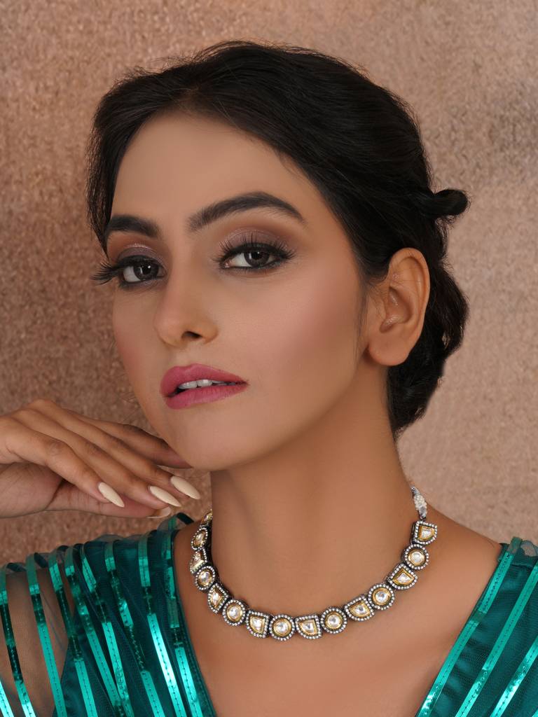 Dual Tone Kundan & Crystal Neckpiece : RRA23-54