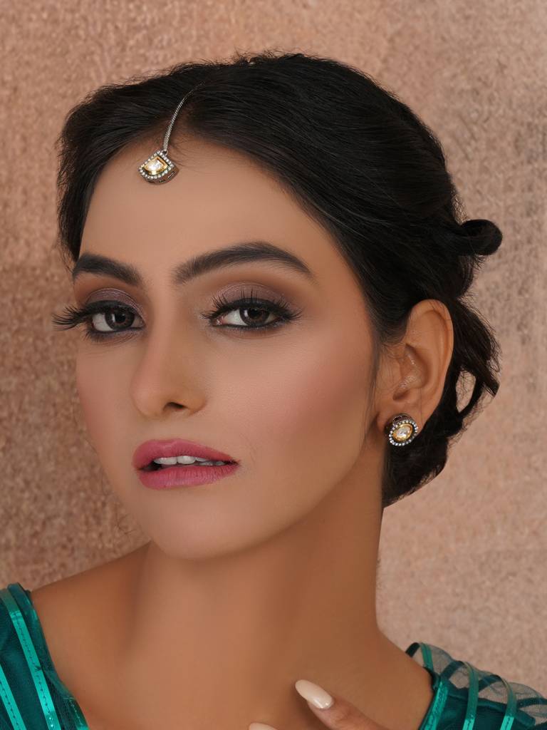 Dual Tone Kundan Maang Tikka With Earrings : RRA23-5