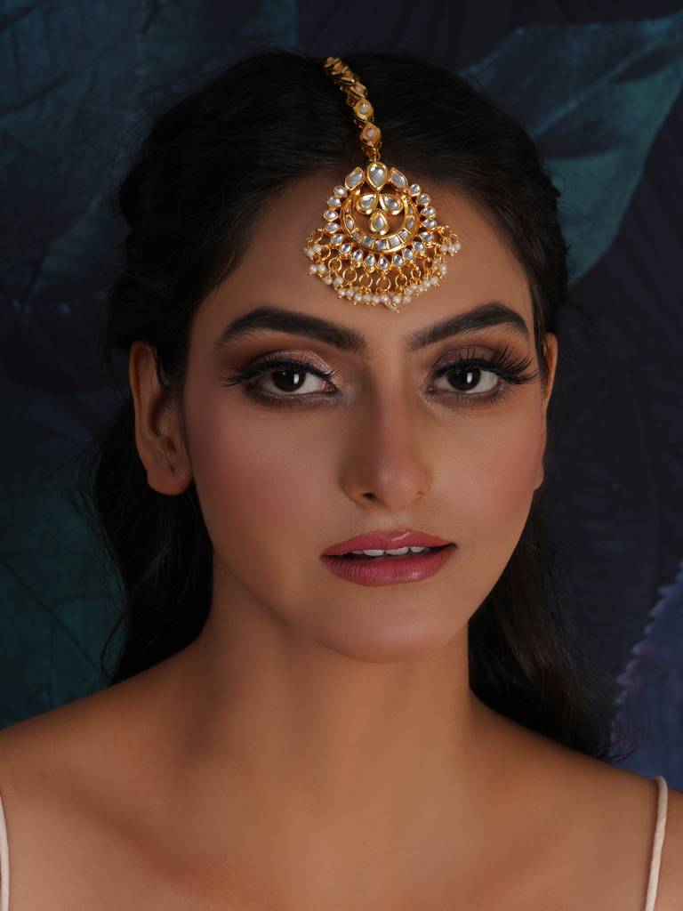 Kundan Chand & Pearl Maang Tikka : RRA23-44