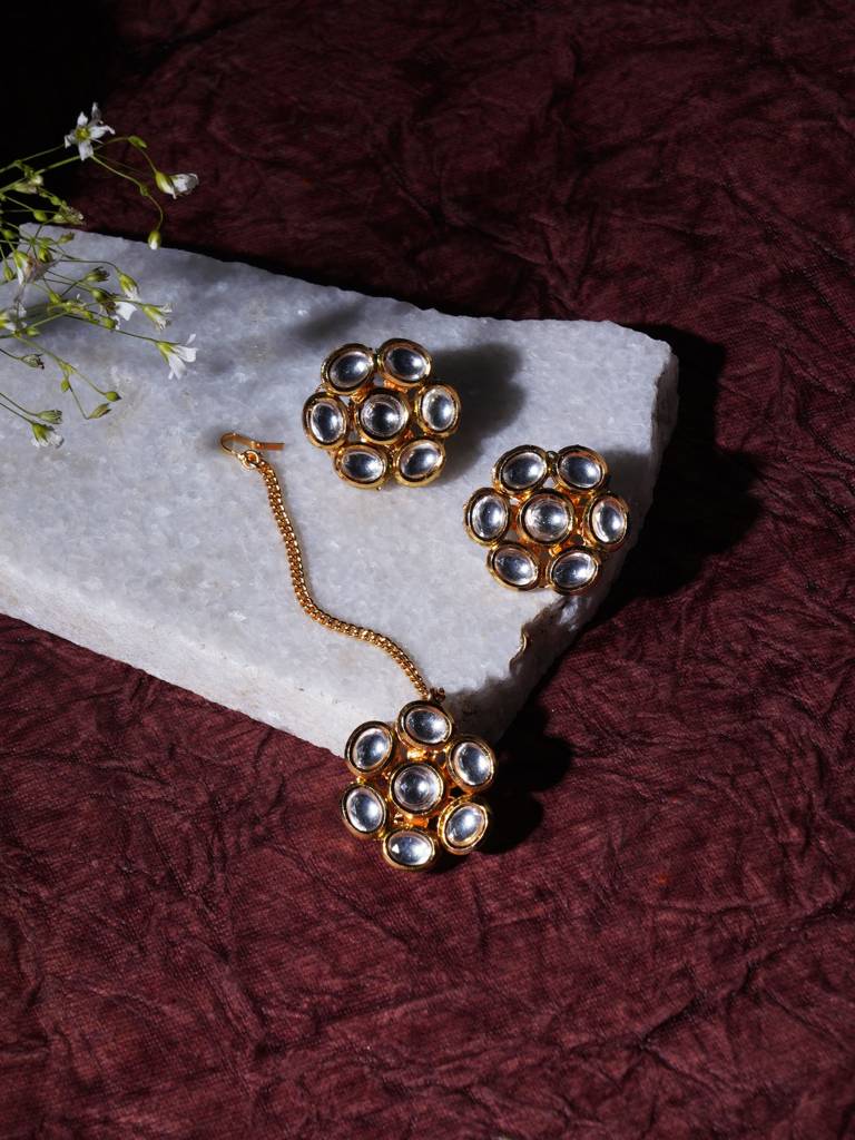 Kundan Round Maang Tikka With Studs : RRA23-2