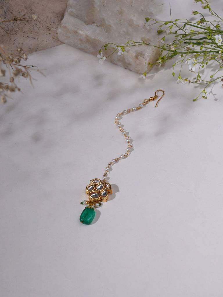 Kundan & Green Drop Stone Maang Tikka : RRA23-45