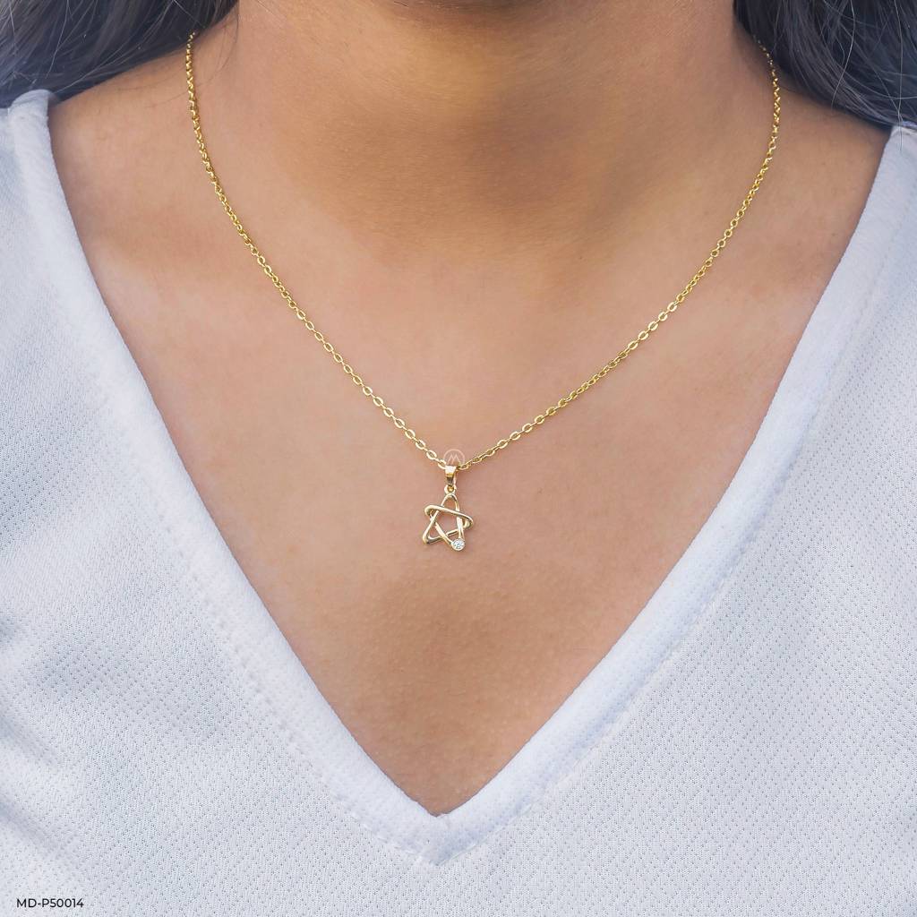 Star Shape Solitiare Round Cut Diamond Pendnat : MD-P50014Y