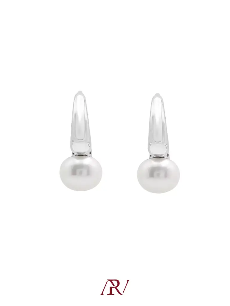 Minimal Pearl Huggies : ARV-ER-039