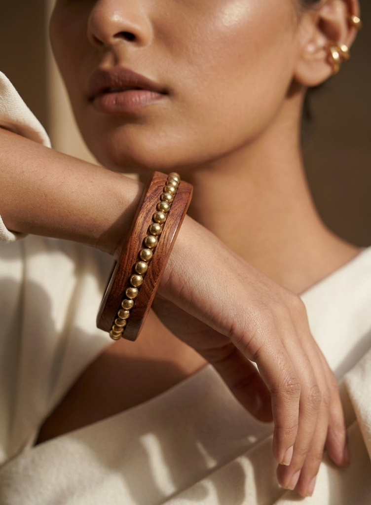 Linea Wood Bangle : MJ279