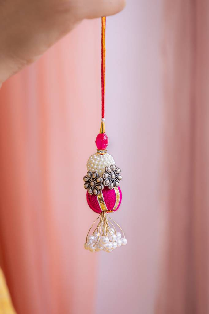 925 Sterling Silver Mini Flower Toe Ring Lumba Rakhi : SRK505221