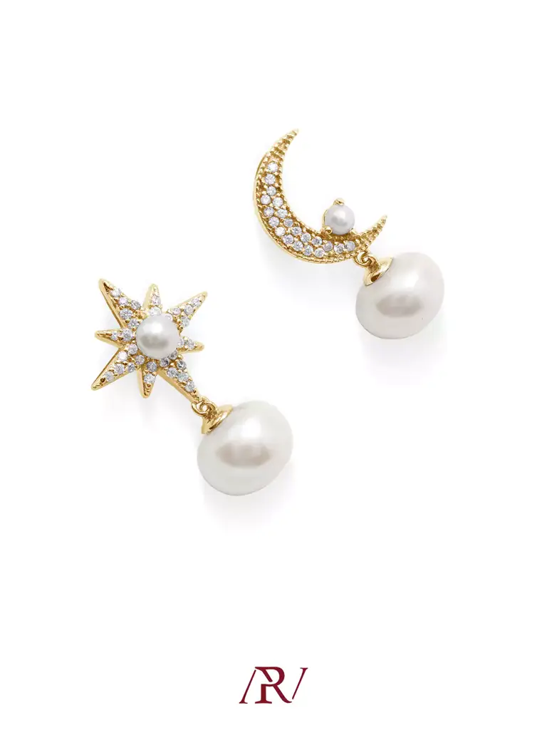 Moon Star Pearl Earrings : ARV-ER-041