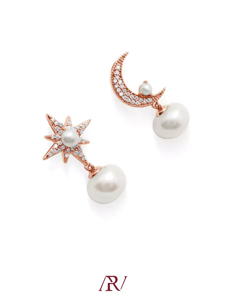 Moon Star Pearl Earrings : ARV-ER-041